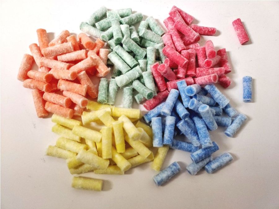 Coloured cotton fire plugs